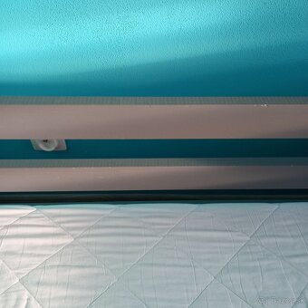 Posteľ aj s matracom - 6