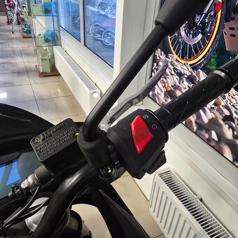 Aprilia Tuono 125 - nová - 0km - 6