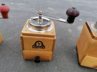 Predám starožitné mlynčeky - 6