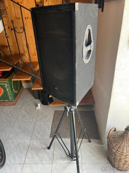 Zosilovac Yamaha + 2x pasivne repro MONACOR - 6