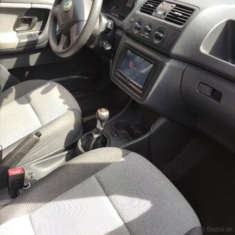 Škoda Fabia kombi facelift 120tis km - 6