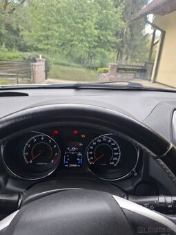 Mitsubishi ASX - 6