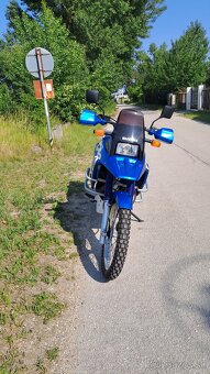 Suzuki DR BIG 800 - 6