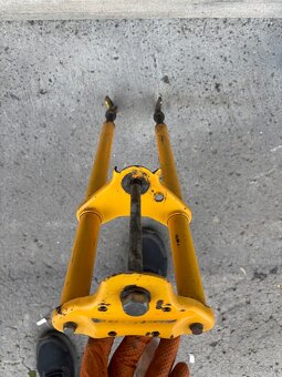 Babetta 207 predná vidlica - 6
