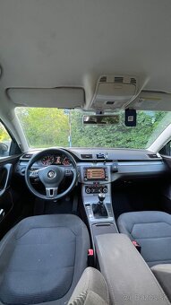 VW Passat B7 - 6