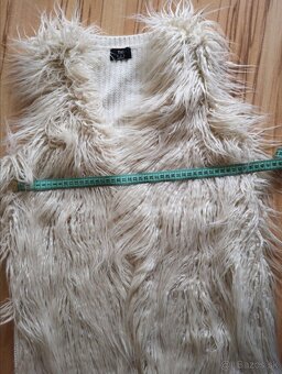 Kožušinová vesta F&F veľkosť M - 6