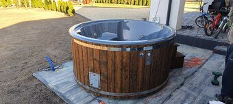 Kupacia kada vírivka - 6