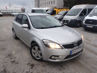 Kia Cee´d 1.4 CVVT L - 6