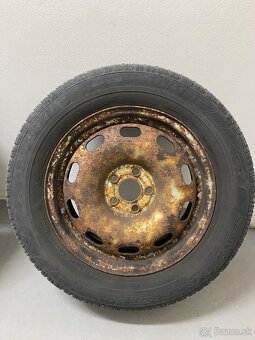 Sada 4 plechových diskov so zimnými pneu Dunlop - 6