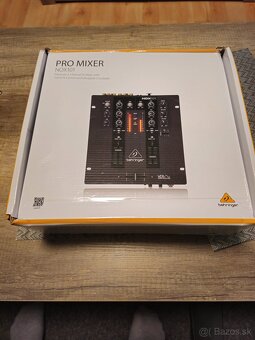 Behringer nox101 - 6