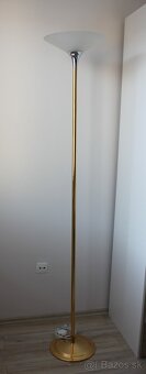 Stojatá lampa zlatej farby - 6