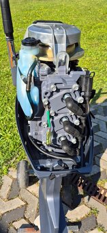Lodný motor Yamaha 30 DMHO, 2-takt,krátká noha, zánovný stav - 6