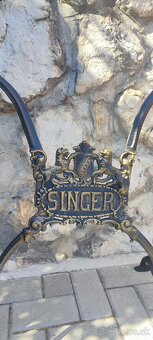 Ojedinelá konštrukcia Singer s levmi - 6