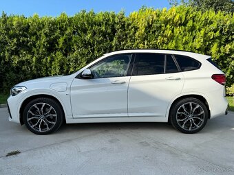 BMW X1 M-Packet xDrive25e Plug-in hybrid 162kW,HARMAN/KARDON - 6