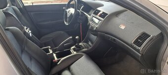 Predám Hondu Accord 2,0 kombi - 6
