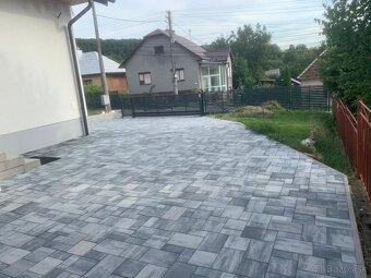 Zamkova dlazba výkopové práce - 6