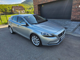 Predám Volvo V40 D2 - 6