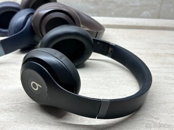 Beats Studio Pro Wireless (black, brown, blue) - 6