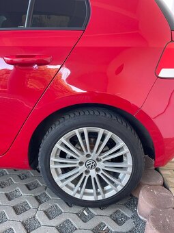 Predám Volkswagen Golf 6 1.2 TSI 77 KW (105 PS) - 6
