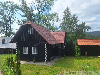 Zachovalá drevenica s nádherným výhľadom, na okraji obce K - 6