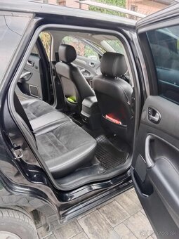 Ford Mondeo combi 2.0 TDCi vo výbave Titanium - 6