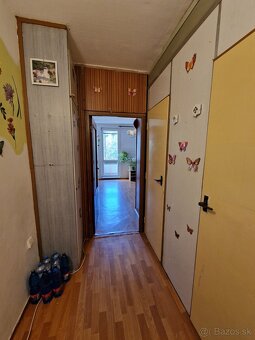 Garsónka s balkónom v Seredi na predaj - 6