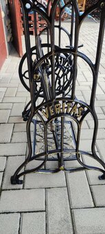 Stôl do kuchyne, konštrukcia šijací stroj - 6