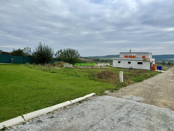 Predaj stavebný pozemok 700 m2, Svinia, okr. Prešov - 6