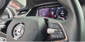 Škoda Octavia Combi SCOUT 2.0 TDI DSG 4X4 - 6