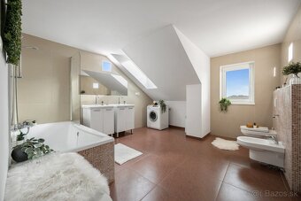 Na predaj 5 izbový rodinný dom Hrubý Šúr okres Senec - 6