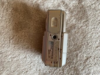 Olympus C-50 Zoom - 6