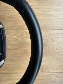 Volant bmw g11 m paket - 6