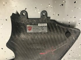 Karbónový kryt Ducati MTS 1260 - 6
