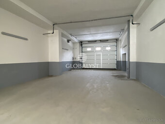 Skladovacia a výrobná hala - 720 m2 v Barci - 6