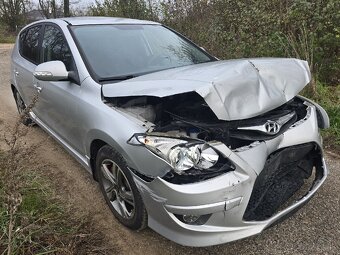 Hyundai i30 1.4i 2011 Facelift náhradné diely - 6