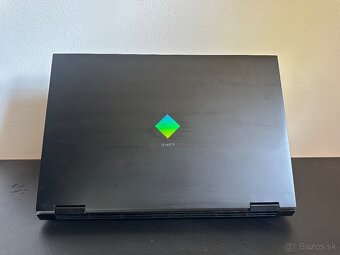 OMEN by HP 17 | RTX 4080 / i7 13th / 32GB / 1TB SSD - 6