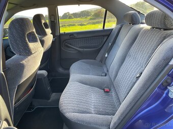 Honda Civic 6g 1.5i sedan 84 kW Facelift - 6