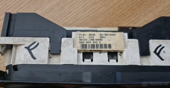 Diely do interiéru na VW Polo 9n3 - 6