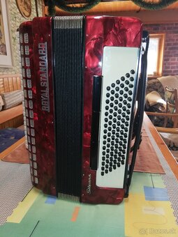 Akordeón Royal Standard Silvana 96 basov - 6