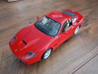 1:18 Ferrari 550 Maranello r.1996 - 6