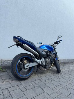 Honda Hornet 600 - 6