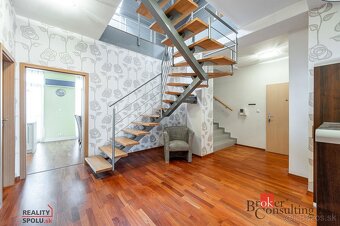 5 izbový mezonet v centre Košíc s rozlohou 204m 2 - 6