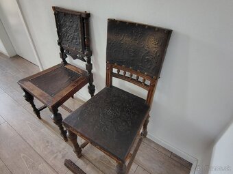 Historické drevené stoličky – set 2 ks - 6