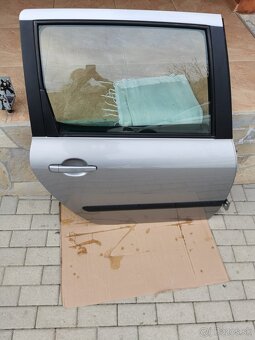 Peugeot 307 SW - Dvere vodicove, spolujazdcove, zadne prave - 6