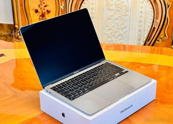 MacBook Air M1 256GB - 6