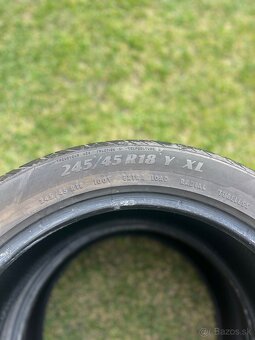 Letné gumy 245/45 R18 - 6