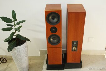 predám repro LINN KEILIDH /// v- 825 cm /// - 6