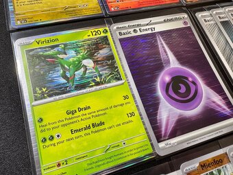 Pokemón PREM. balík 2: 100ks kariet v obaloch s EX + darčeky - 6