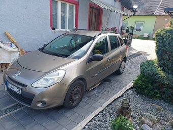 Renault Clio - 6