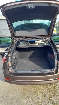 Predám Škoda octávia combi 6/2022 - 6